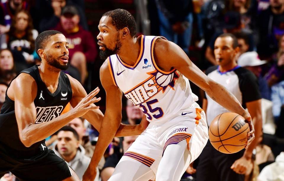 波特兰开拓者训练开放日,集结日迎来里程碑引欢呼,NBA季后赛在即,球队文化再被提及的简单介绍 波特兰开拓者训练开放日,集结日迎来里程碑引欢呼,NBA季后赛在即,球队文化再被提及的简单介绍