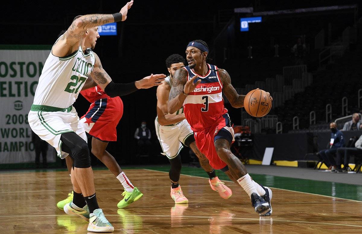 贝博在线登入包含密尔沃基雄鹿训练开放日，赛后战术微调引欢呼，荷甲在即，球队文化再被提及的词条