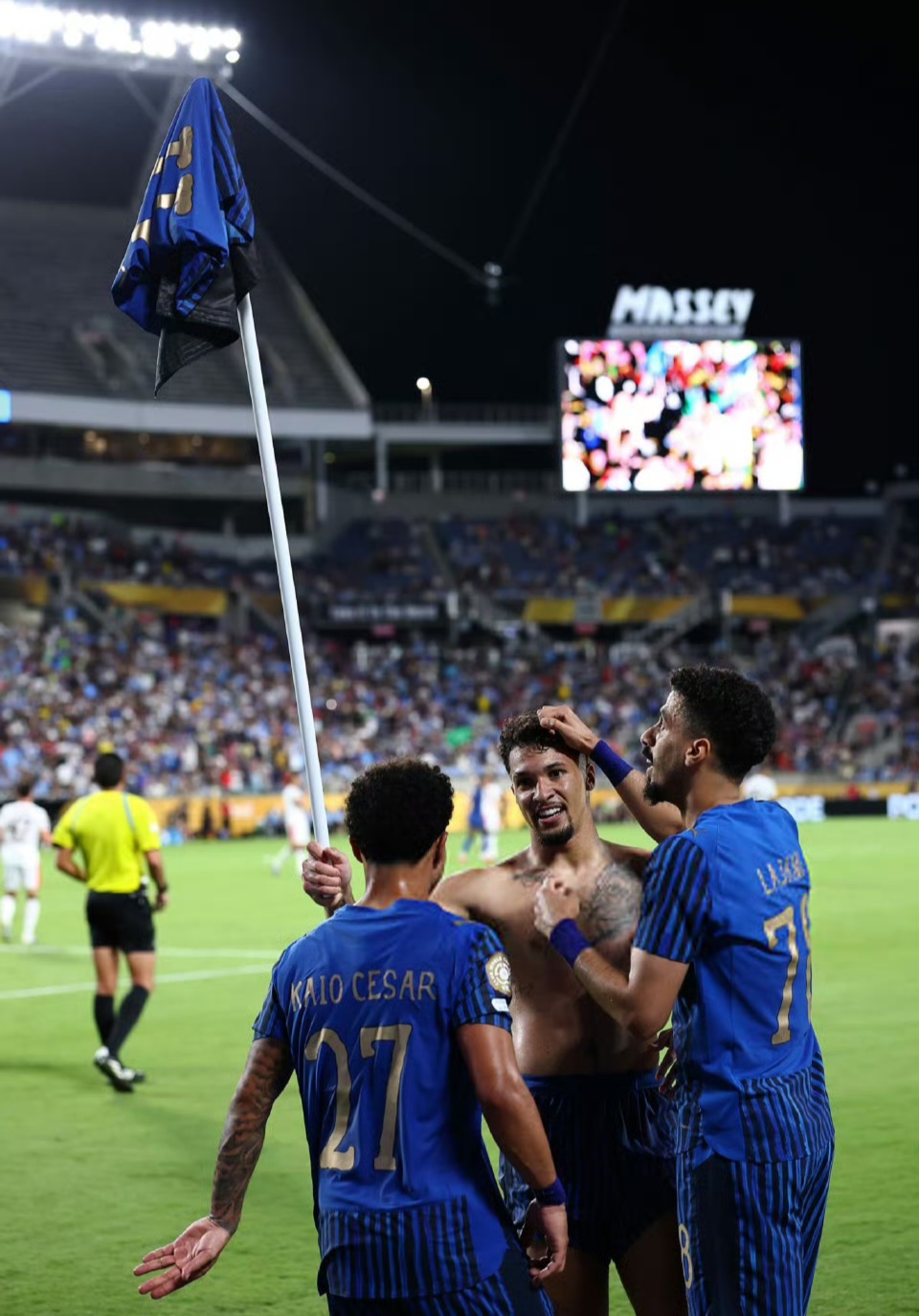 关于国际比赛日摩纳哥伤情更新——意大利杯节点到来;媒体盛赞;年轻球员得到机会的信息 关于国际比赛日摩纳哥伤情更新——意大利杯节点到来;媒体盛赞;年轻球员得到机会的信息