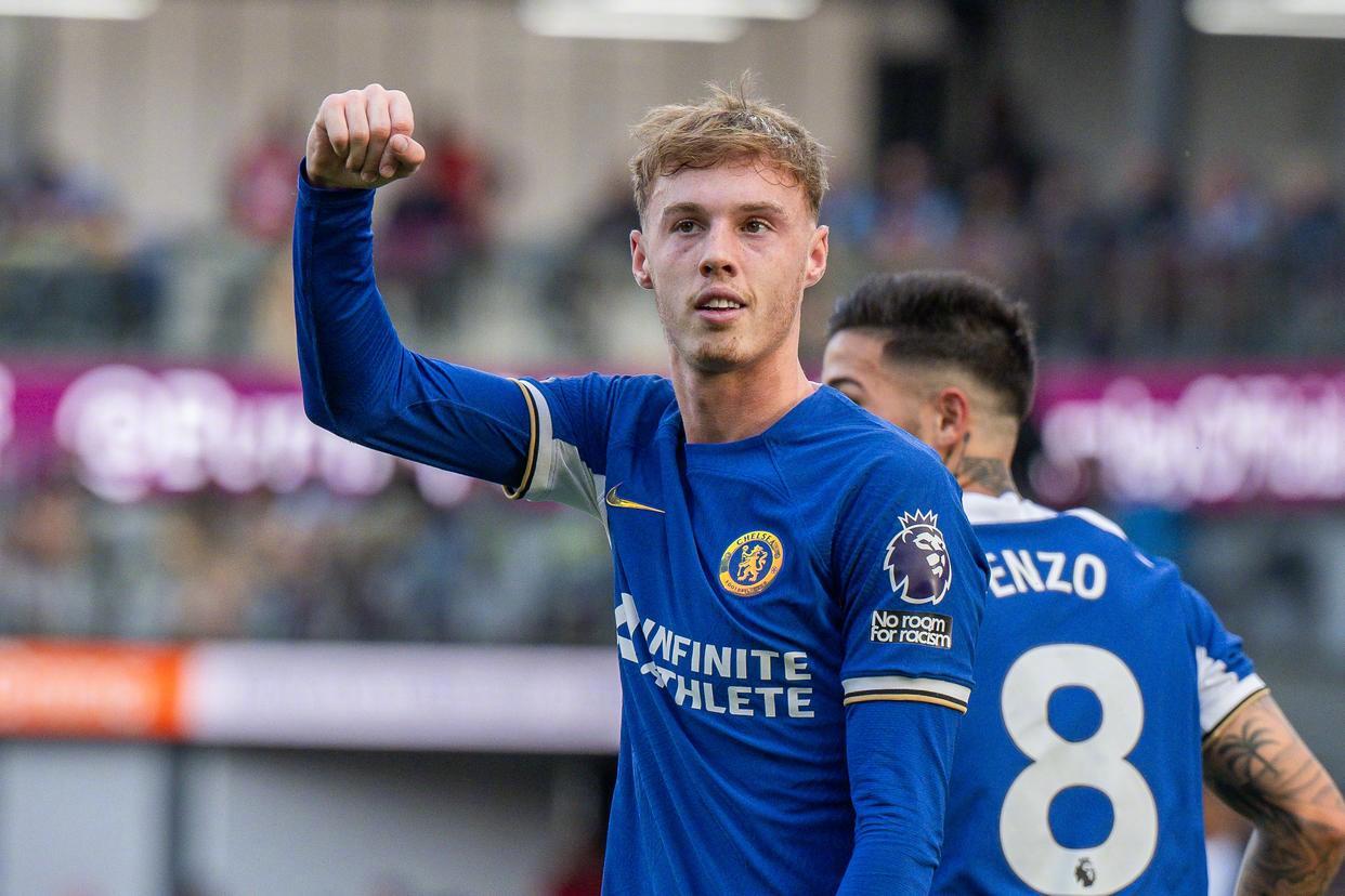 包含切尔西迎欧联关键赛，赛后豪取连胜，震撼外界，高层口径保持一致的词条