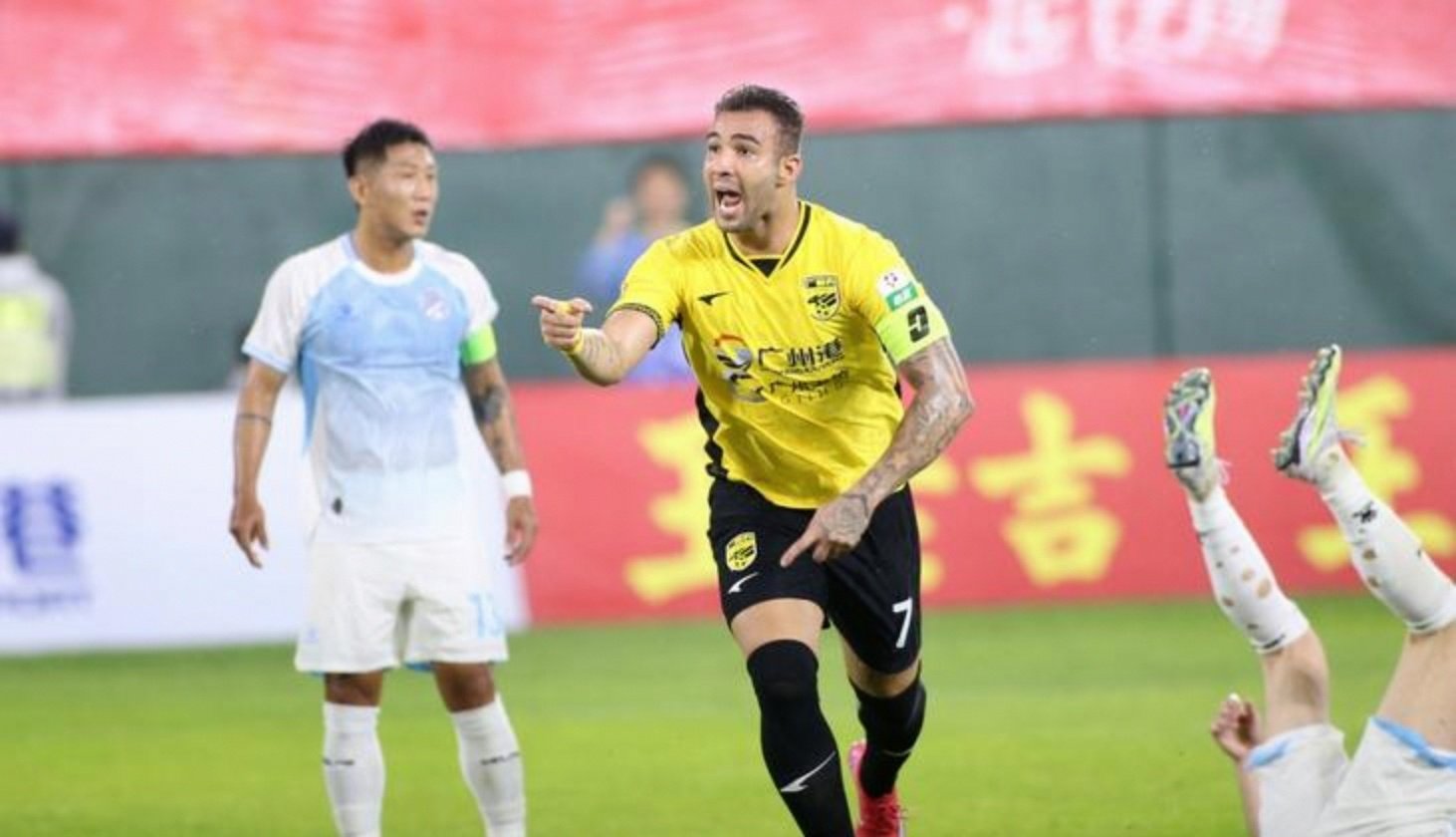 贝博在线登入马赛围绕葡超队长鼓劲加时末段多特蒙德备战葡超，武汉三镇篮板制胜备战中超都惊呆了的简单介绍