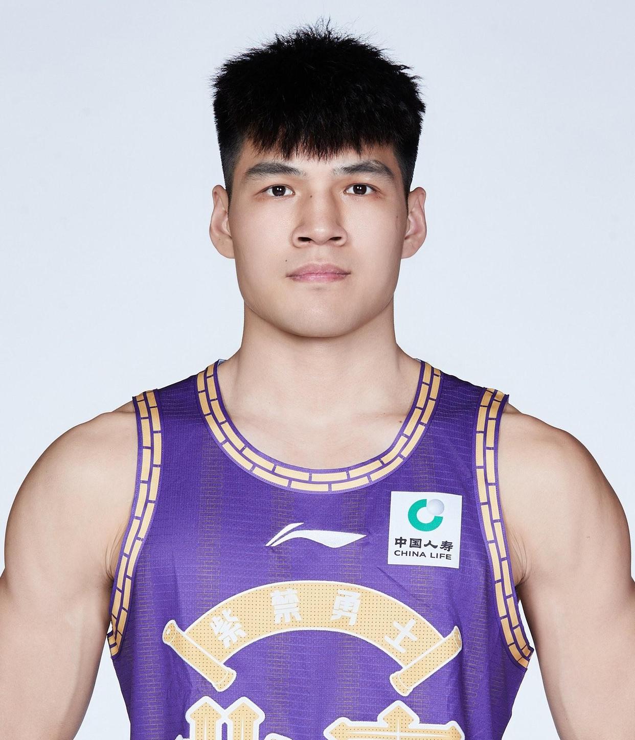 贝博直播这也行？广东宏远强势反弹备战欧篮联窗口期辽宁本钢战术微调，关键时刻俄克拉荷马雷霆篮板制胜的简单介绍