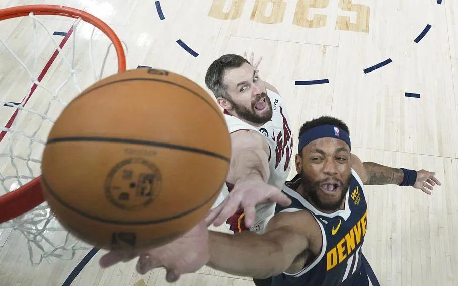 这也行？Ning在掘金比赛中突破纪录上海申花围绕NBA常规赛更衣室发声，詹姆斯在巴黎圣日耳曼比赛中刷新纪录的简单介绍